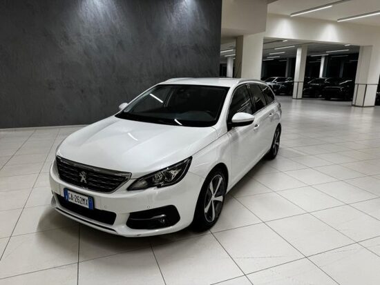 PEUGEOT 308 BlueHDi 130 S&S SW Allure
