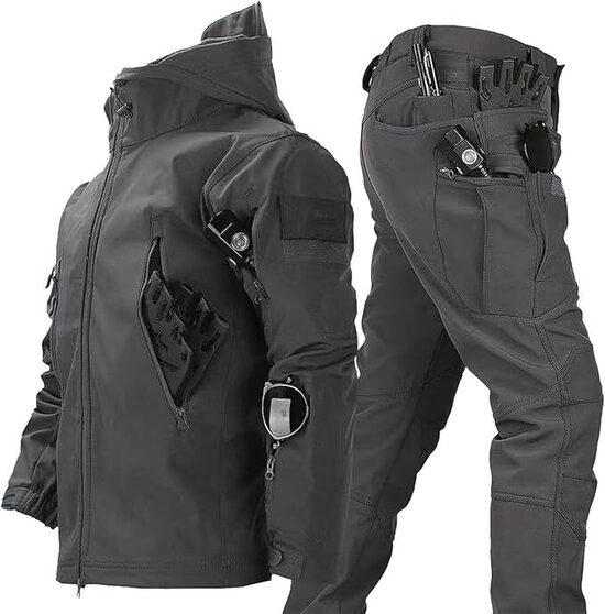 Tuta tattica da combattimento/militare