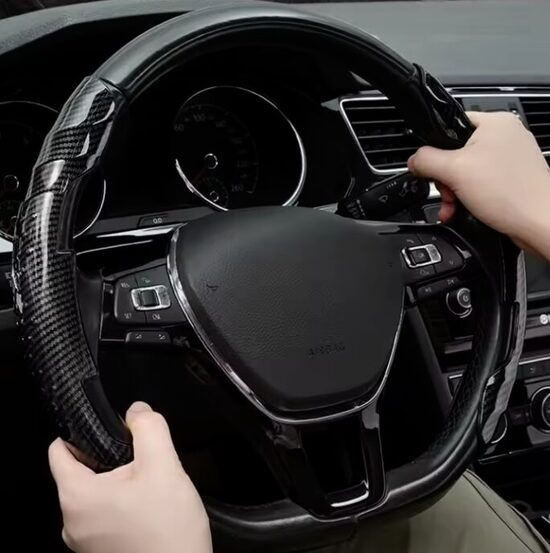 Coprivolante universale per auto in fibra di carbonio